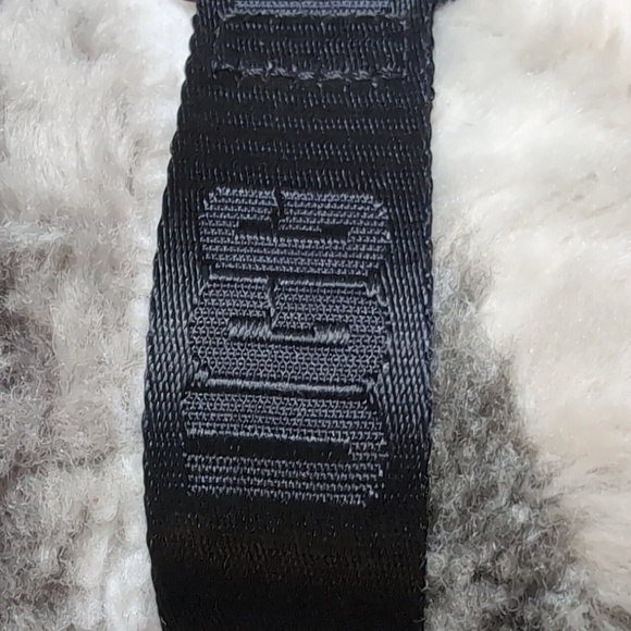 Ugg Fluffita Cali Collage Slipper Beige/Black size 10.0 - Picture 6 of 9